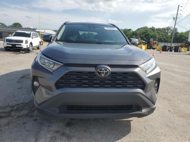 2T3W1RFV0MC169789 - 2021 TOYOTA RAV4 XLE GRAY photo 5