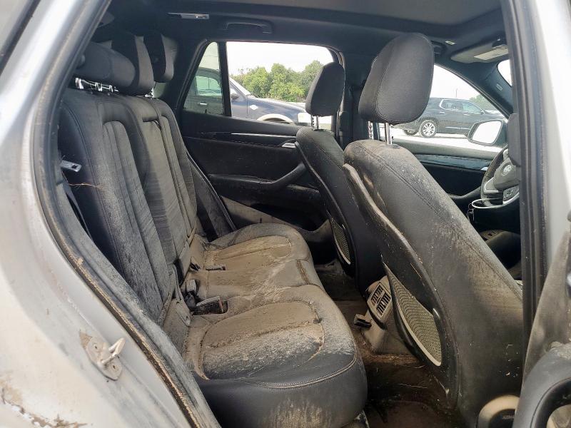 WBXHU7C33J5H43803 - 2018 BMW X1 SDRIVE28I SILVER photo 11