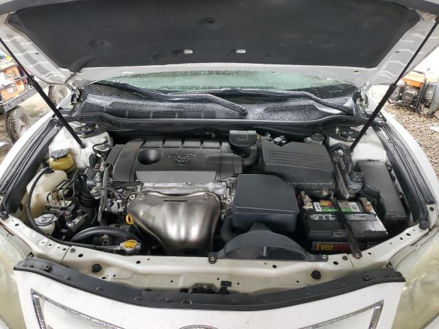 4T1BF3EK3BU756335 - 2011 TOYOTA CAMRY BASE WHITE photo 11