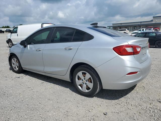 1G1BC5SM1J7110778 - 2018 CHEVROLET CRUZE LS 银色 照片 2