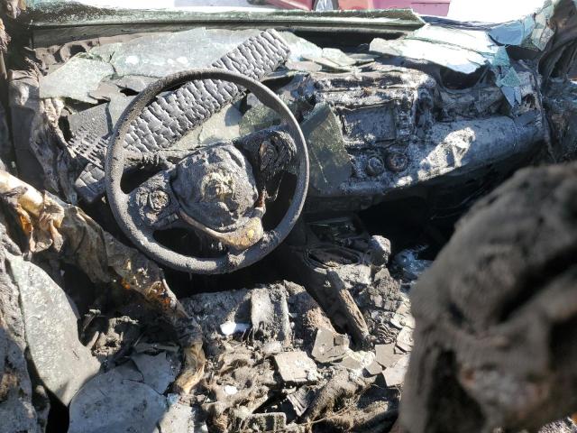 2T3ZFREV3HW338756 - 2017 TOYOTA RAV4 LE 银色 照片 8