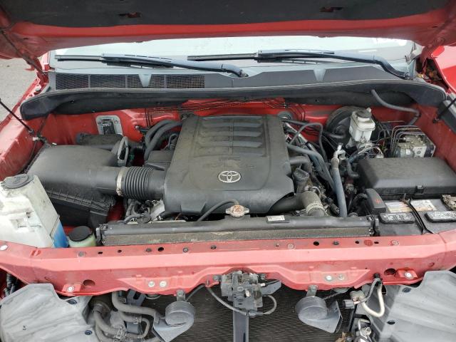 5TFDY5F19JX748035 - 2018 TOYOTA TUNDRA CREWMAX SR5 RED photo 11