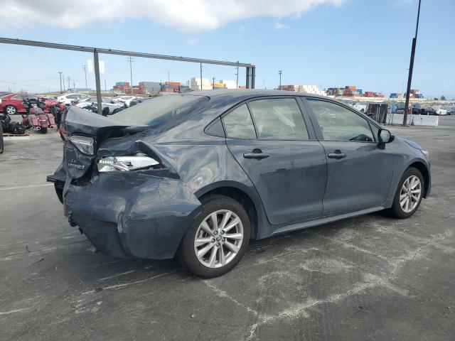 JTDBCMFE8R3061571 - 2024 TOYOTA COROLLA LE CHARCOAL photo 3