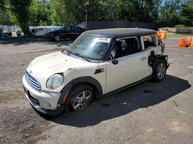 2012 MINI COOPER, 