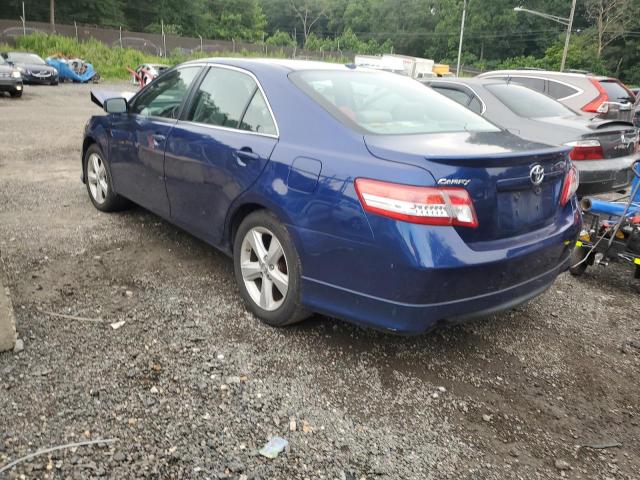 4T1BF3EK3BU581357 - 2011 TOYOTA CAMRY BASE BLUE photo 2