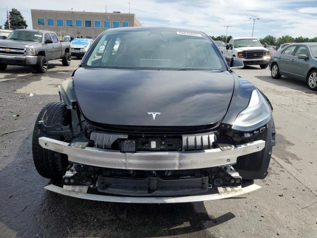 5YJ3E1EBXJF077119 - 2018 TESLA MODEL 3 Черный фото 5