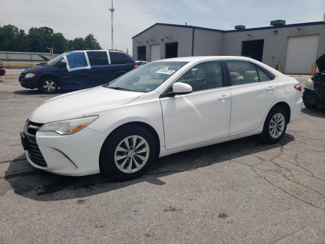 2015 TOYOTA CAMRY LE, null