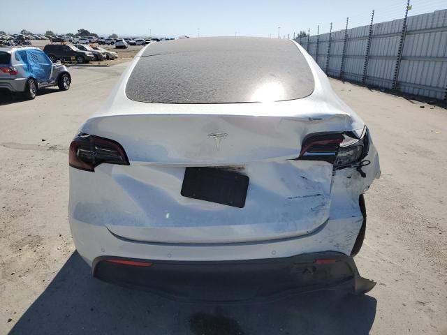 7SAYGAEE3NF337864 - 2022 TESLA MODEL Y WHITE photo 6
