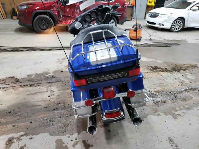 1HD1FC41X9Y618768 - 2009 HARLEY-DAVIDSON FLHTCU Көк фото 4