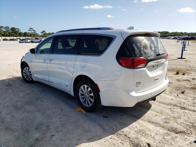 2C4RC1BG7JR185864 - 2018 CHRYSLER PACIFICA TOURING L WHITE photo 3