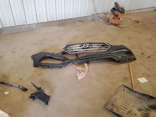 5NMZTDLB0JH107232 - 2018 HYUNDAI SANTA FE S WHITE photo 13