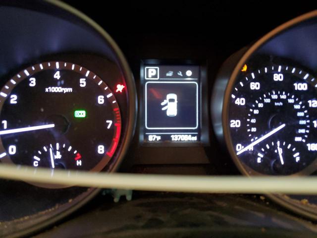 5NMZTDLB0JH107232 - 2018 HYUNDAI SANTA FE S WHITE photo 9