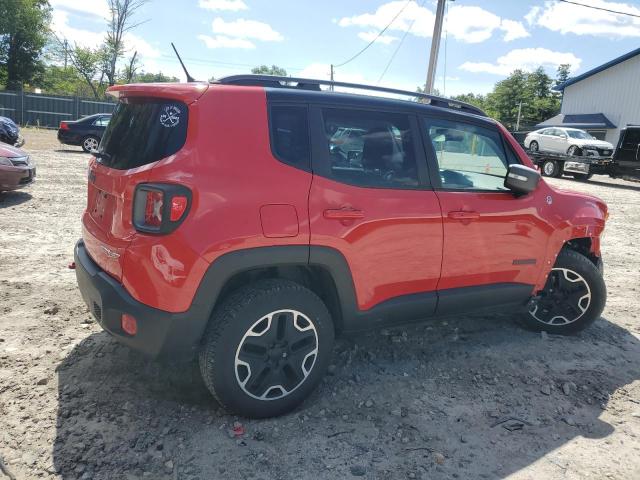 ZACCJBCT0FPB39138 - 2015 JEEP RENEGADE TRAILHAWK RED photo 3