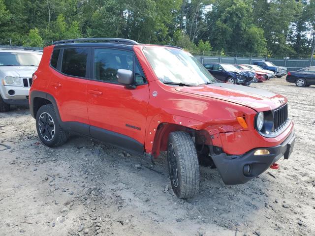 ZACCJBCT0FPB39138 - 2015 JEEP RENEGADE TRAILHAWK RED photo 4