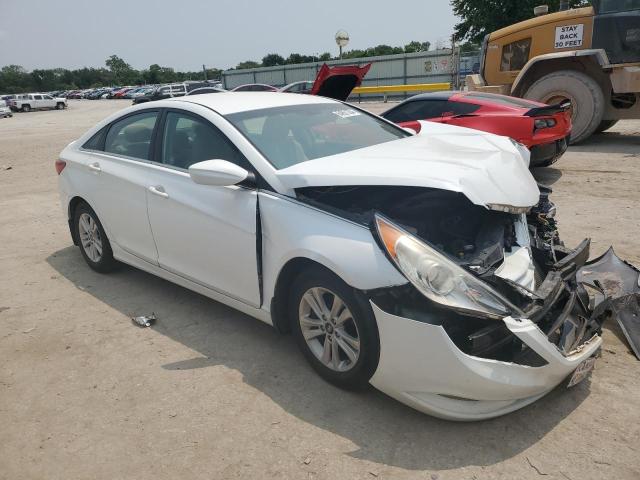 5NPEB4AC9DH601500 - 2013 HYUNDAI SONATA GLS WHITE photo 4