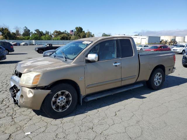 2004 NISSAN TITAN XE, 