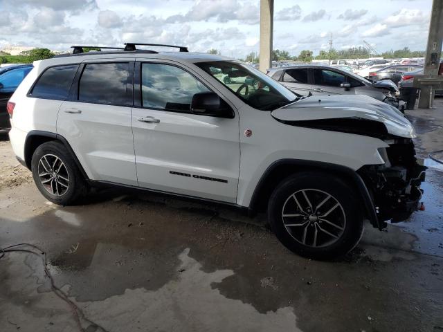 1C4RJFLTXHC730764 - 2017 JEEP GRAND CHER TRAILHAWK WHITE photo 4