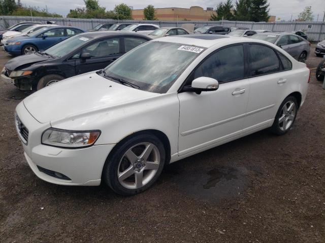 YV1672MS9B2542888 - 2011 VOLVO S40 T5 WHITE photo 1