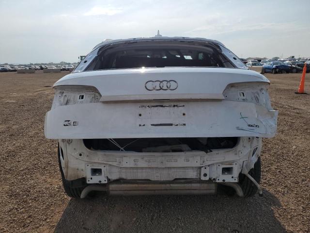 WA1ANAFY8K2132174 - 2019 AUDI Q5 PREMIUM WHITE photo 6