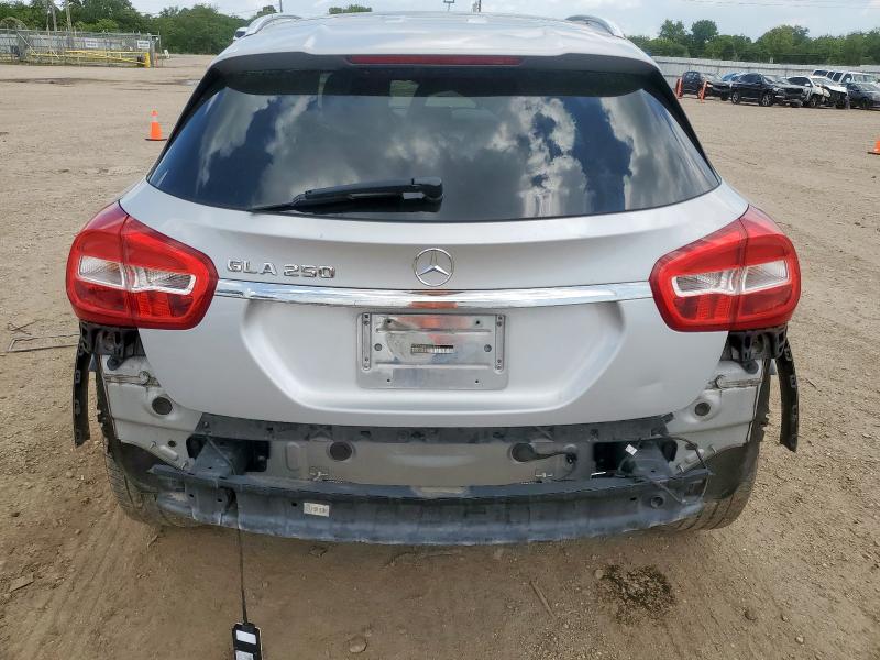 WDCTG4EB1GJ204654 - 2016 MERCEDES-BENZ GLA 250 SILVER photo 6