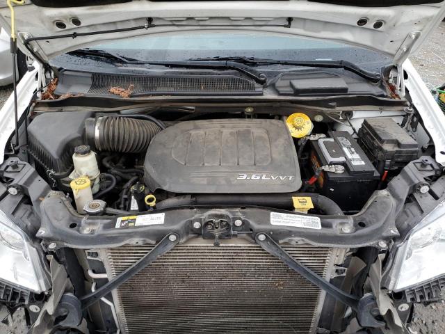 2C4RC1BG9GR121530 - 2016 CHRYSLER TOWN & COU TOURING WHITE photo 12