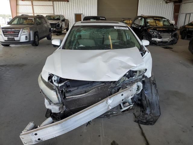 19XFB2F93FE235773 - 2015 HONDA CIVIC EXL WHITE photo 5