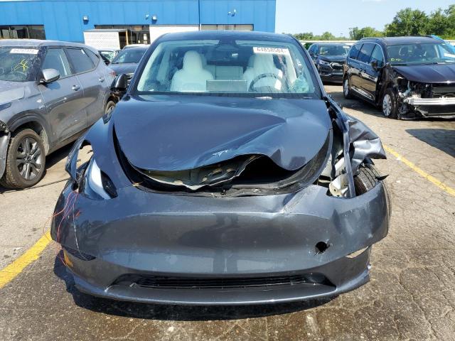 7SAYGAEEXPF889784 - 2023 TESLA MODEL Y GRAY photo 5