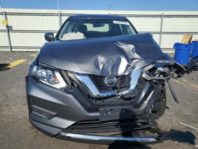 JN8AT2MV7JW312901 - 2018 NISSAN ROGUE S ნაცრისფერი ფოტო 5