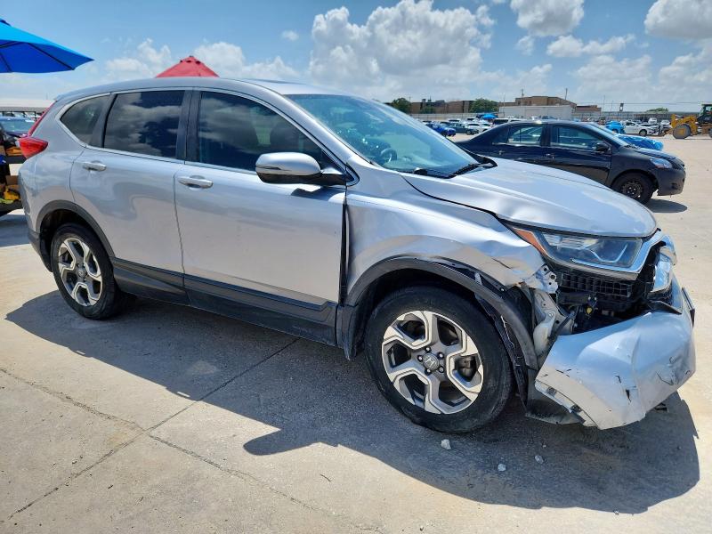 2HKRW2H58JH674239 - 2018 HONDA CR-V EX SILVER photo 4