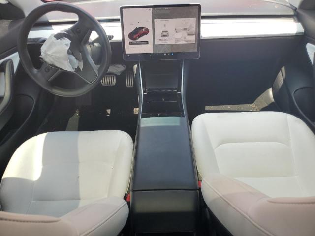 5YJ3E1EB5JF080560 - 2018 TESLA MODEL 3 RED photo 8