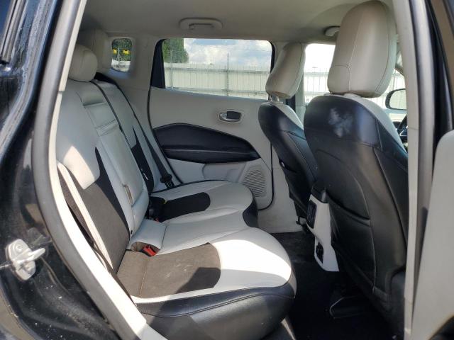 3C4NJCBB0KT726532 - 2019 JEEP COMPASS LATITUDE Czarny zdjęcie 11