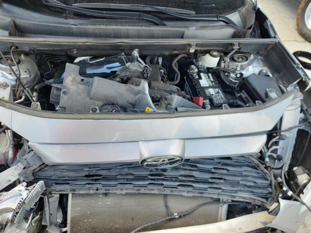 2T3W1RFV9LC070354 - 2020 TOYOTA RAV4 XLE GRAY photo 12