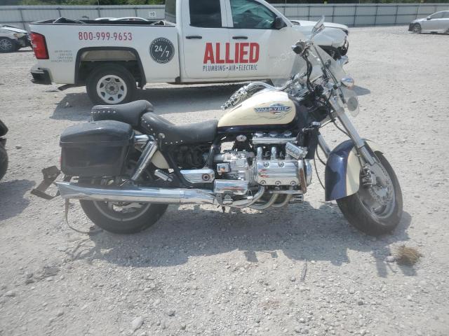 1998 HONDA GL1500 C/2, 