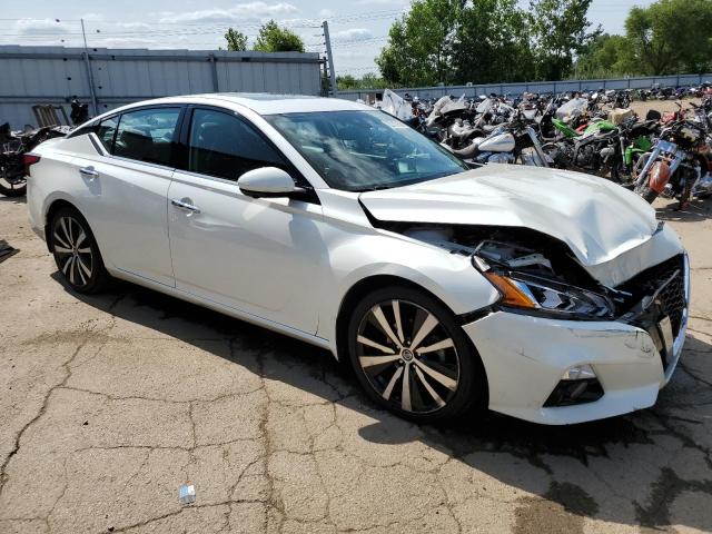 1N4AL4FV2LC142543 - 2020 NISSAN ALTIMA PLATINUM WHITE photo 4