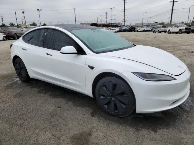 5YJ3E1EA7SF893875 - 2025 TESLA MODEL 3 WHITE photo 4