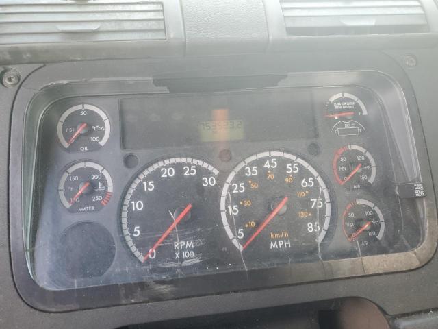 1FUBGEDV7FLGH4782 - 2015 FREIGHTLINER CASCADIA 1 WHITE photo 8