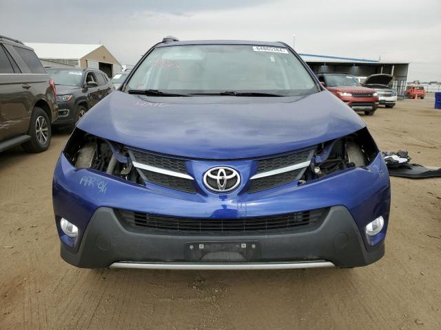 2T3RFREV0FW392299 - 2015 TOYOTA RAV4 XLE BLUE photo 5