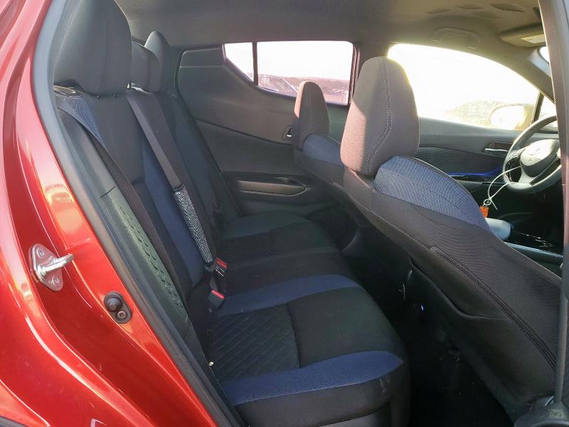 JTNKHMBX0L1090974 - 2020 TOYOTA C-HR XLE RED photo 11