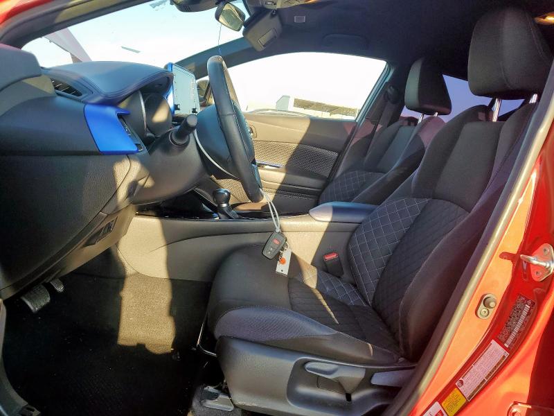 JTNKHMBX0L1090974 - 2020 TOYOTA C-HR XLE RED photo 7