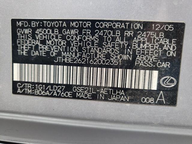 JTHBE262162002351 - 2006 LEXUS IS 350 SILVER photo 13