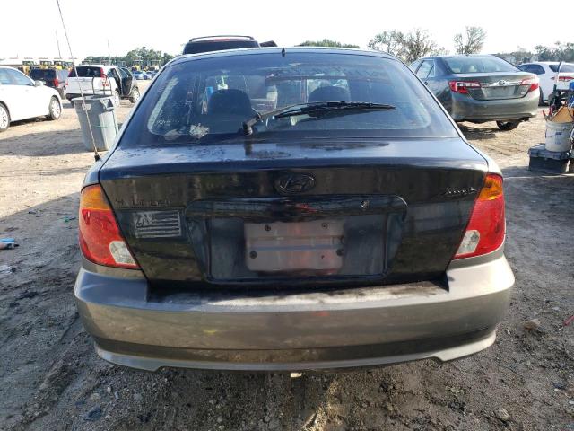 KMHCG35C25U349668 - 2005 HYUNDAI ACCENT GS GRAY photo 6