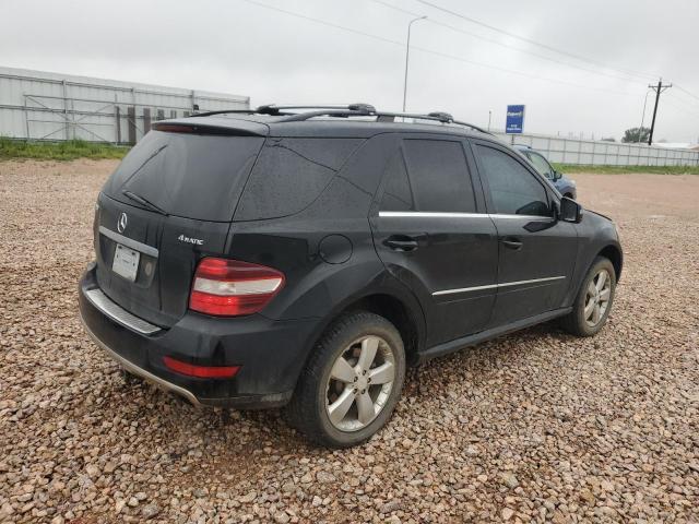 4JGBB8GB1BA645337 - 2011 MERCEDES-BENZ ML 350 4MATIC BLACK photo 3