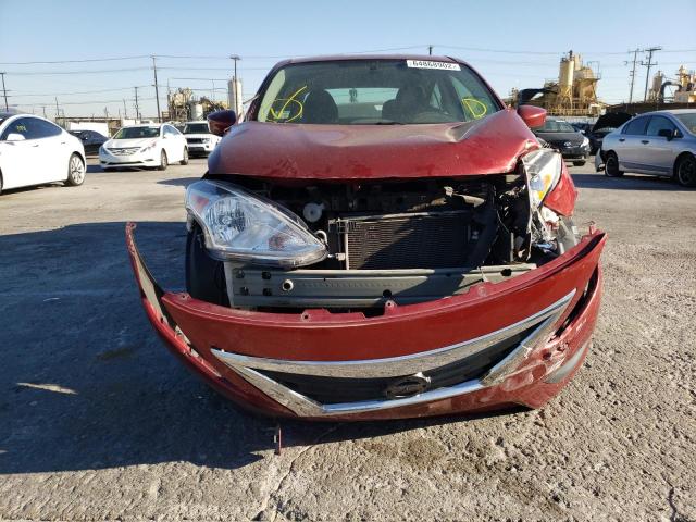 3N1CN7AP7GL850856 - 2016 NISSAN VERSA S RED photo 9