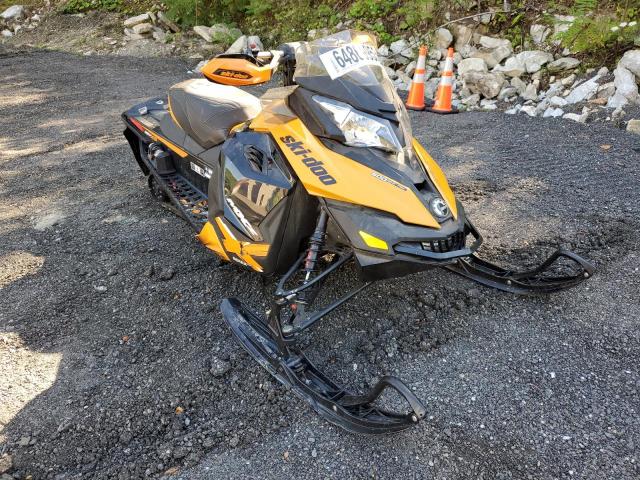 2BPSUVED3EV000018 - 2014 SKI DOO MX Z TNT ORANGE photo 9