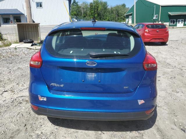 1FADP3K25JL254452 - 2018 FORD FOCUS SE BLUE photo 6