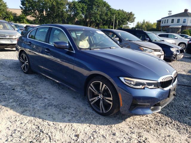 3MW5R7J08N8C30687 - 2022 BMW 330XI BLUE photo 4