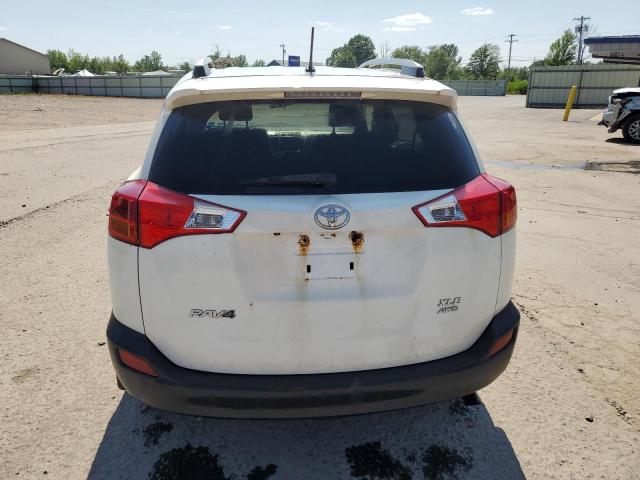 JTMRFREV3DD025472 - 2013 TOYOTA RAV4 XLE 白色 照片 6
