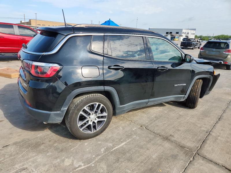 3C4NJCBB5KT636714 - 2019 JEEP COMPASS LATITUDE أسود صورة 3