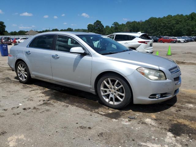 1G1ZE5E78BF247318 - 2011 CHEVROLET MALIBU LTZ ვერცხლისფერი ფოტო 4