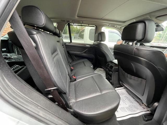 5UXZV4C53CL760738 - 2012 BMW X5 XDRIVE35I SILVER photo 6